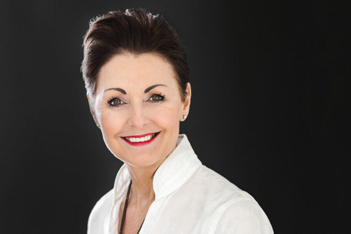 Business-Portrait-Lili-Lindemann-Marina-Lang